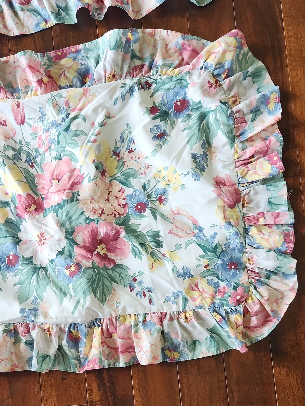 Vintage Bold Floral Print Pillow Shams Ruffle Standard‎ Custom Cottagecore